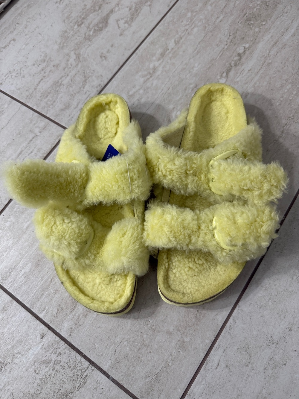 Birkenstock Yellow Shearling Slide with Buckle..new size 40 or USA 9